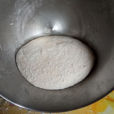 Extraction de la pâte du bol